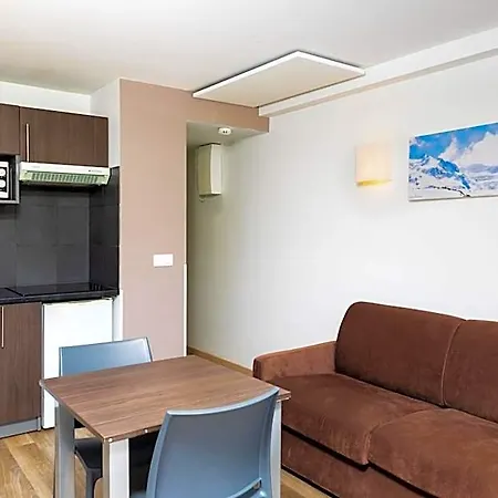 Sowell Residences Cret Voland